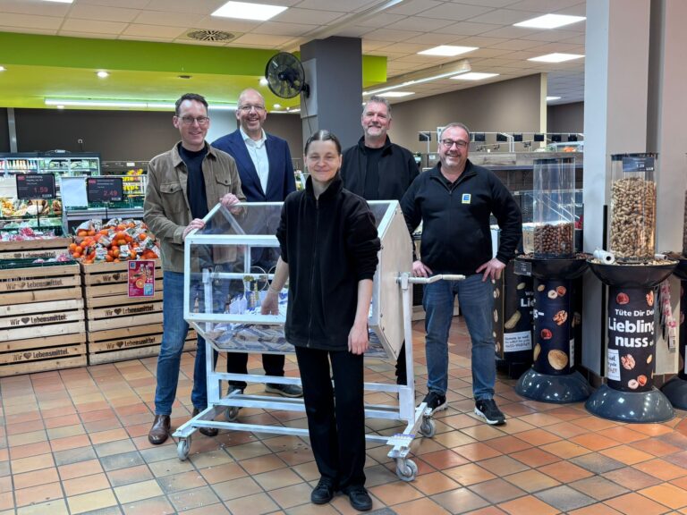 Read more about the article Weihnachtsgewinnspiel 2025 – Gewinner 1. Ziehung (29.11.2025)